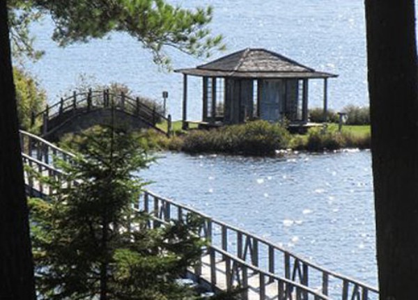 Japanese Tea House and Footbridge