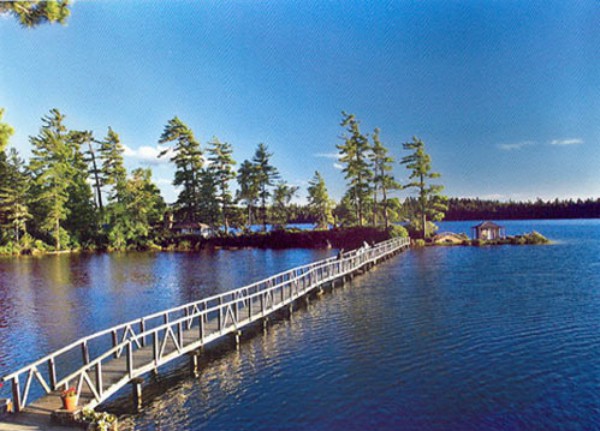 Japanese Tea House and Footbridge